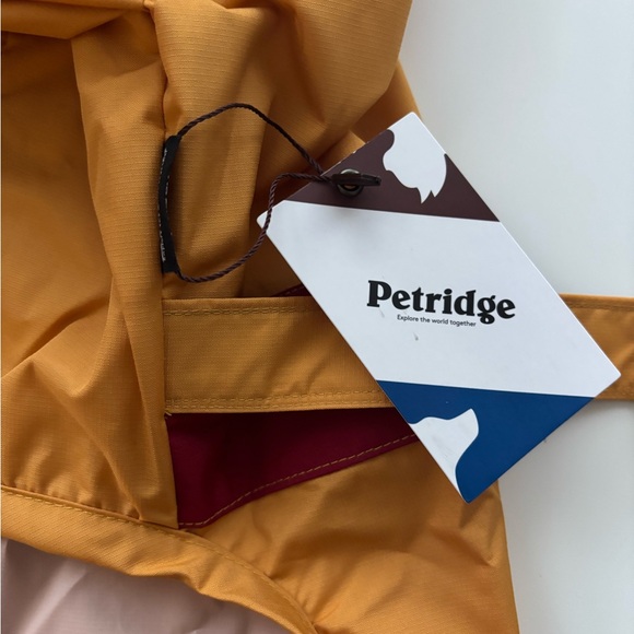 Petridge | 55M | Dog Raincoat Waterproof Windproof Coat for Medium Dog - Picture 12 of 14